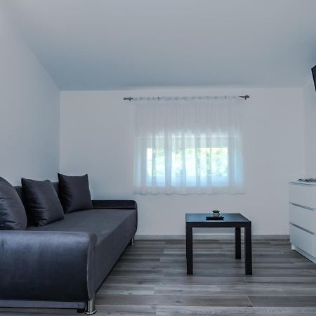 Feda Apartmanhaz Balatonboglár Exterior foto